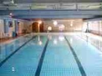 Öffentliche Schwimmbäder und Olympia von 600 bis 3000 m3